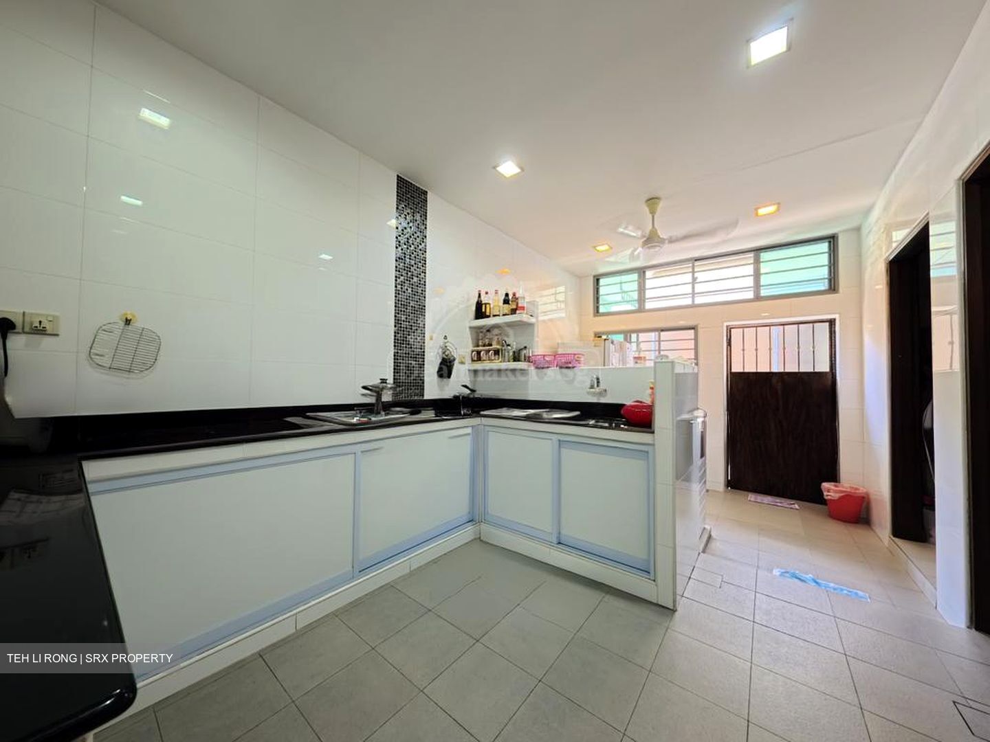 Lorong G Telok Kurau (D15), Semi-Detached #516329271